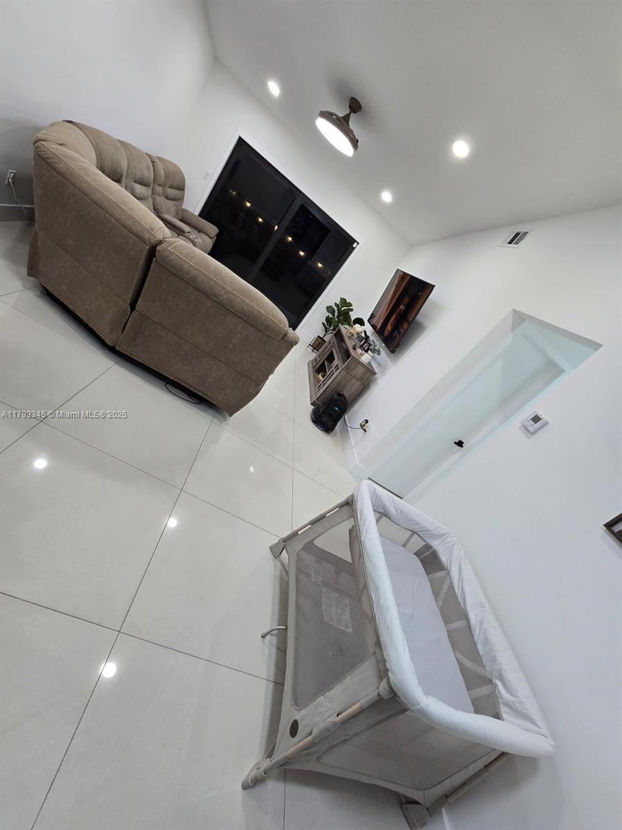 11015 SW 158th Ter