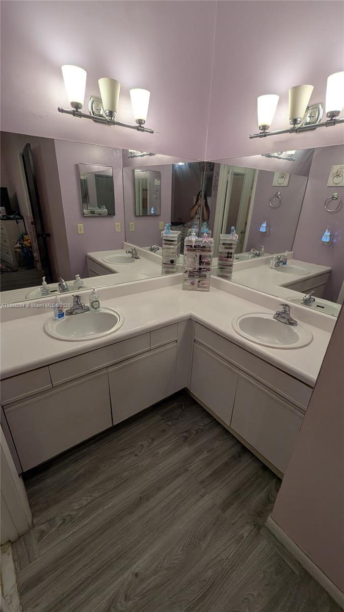 PEMBROKE LAKES SOUTH - Residential