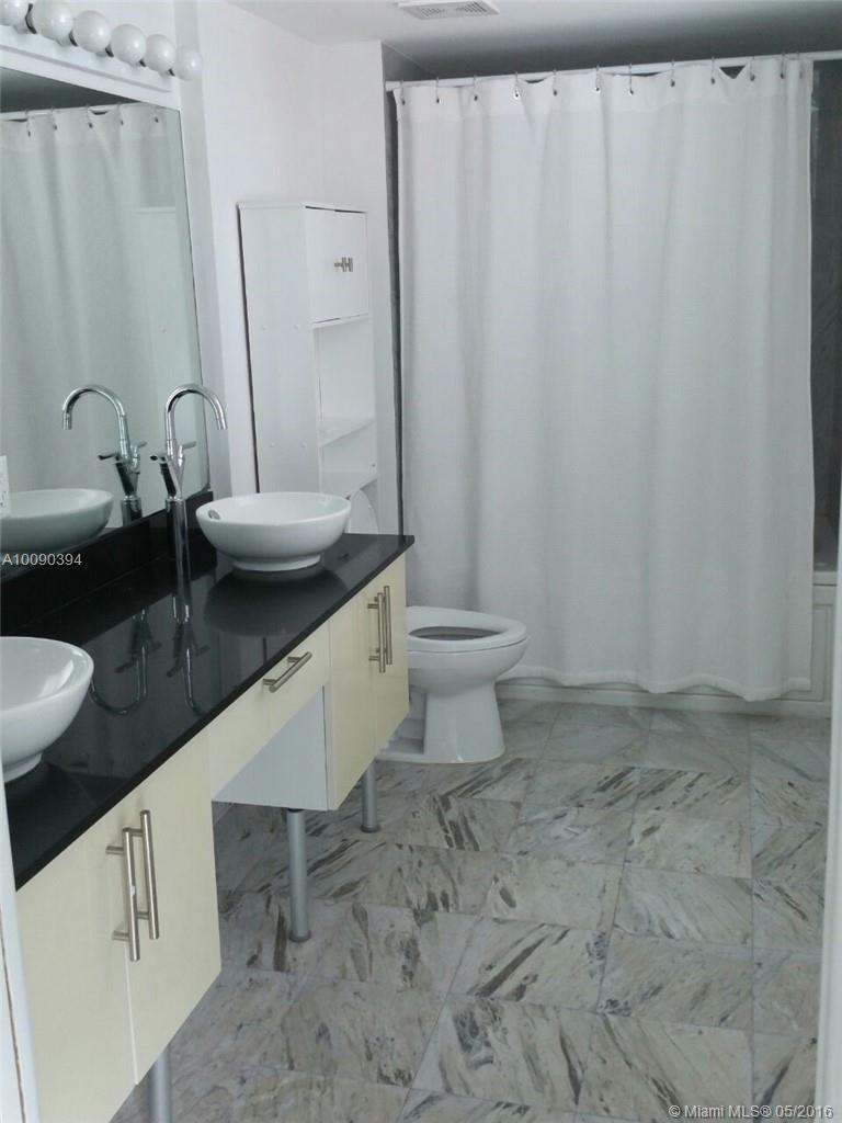 BRICKELL ON THE RIVER - Residential Lease