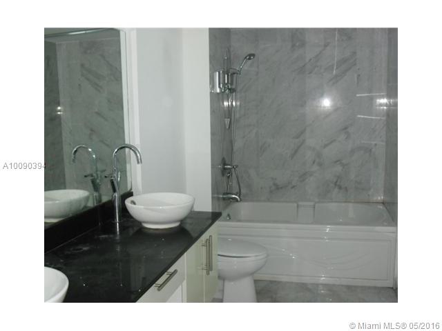 BRICKELL ON THE RIVER - Residential Lease