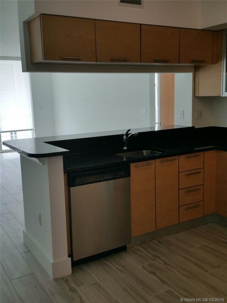 BRICKELL ON THE RIVER - Residential Lease