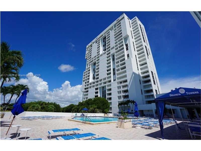 Rental Property at 20355 Ne 34th Ct 321, Aventura, Miami-Dade County, Florida - Bedrooms: 2 
Bathrooms: 2  - $2,450 MO.