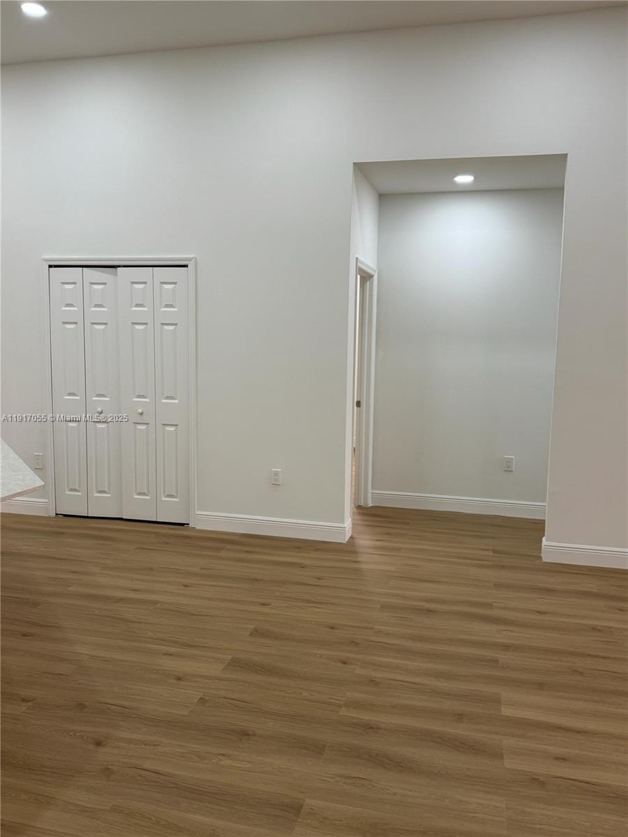 POD 4 AT MONARCH LAKES - Residential