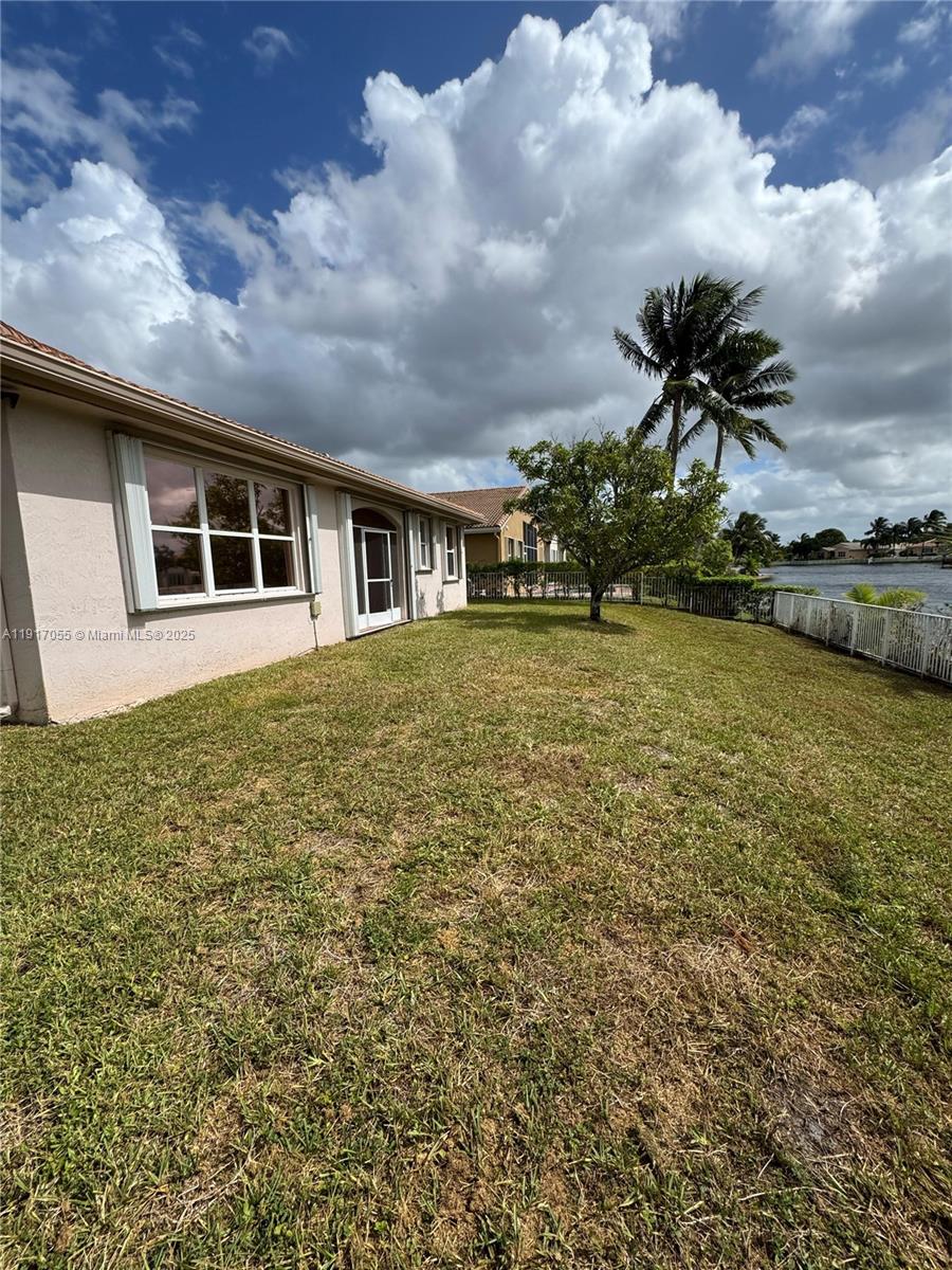 POD 4 AT MONARCH LAKES - Residential