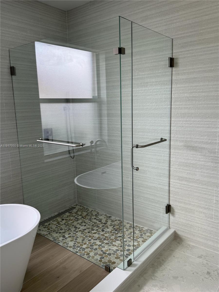 POD 4 AT MONARCH LAKES - Residential