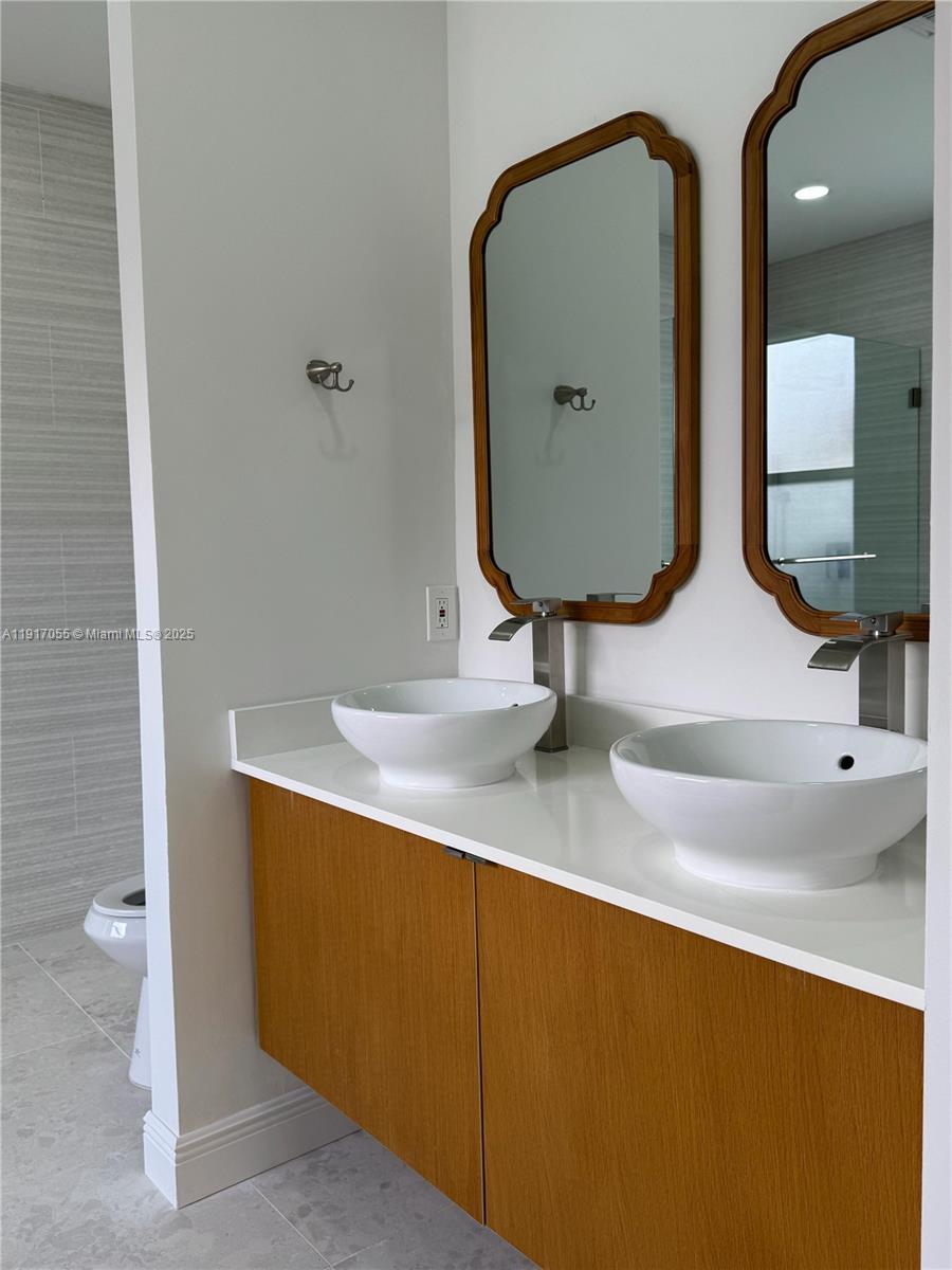 POD 4 AT MONARCH LAKES - Residential