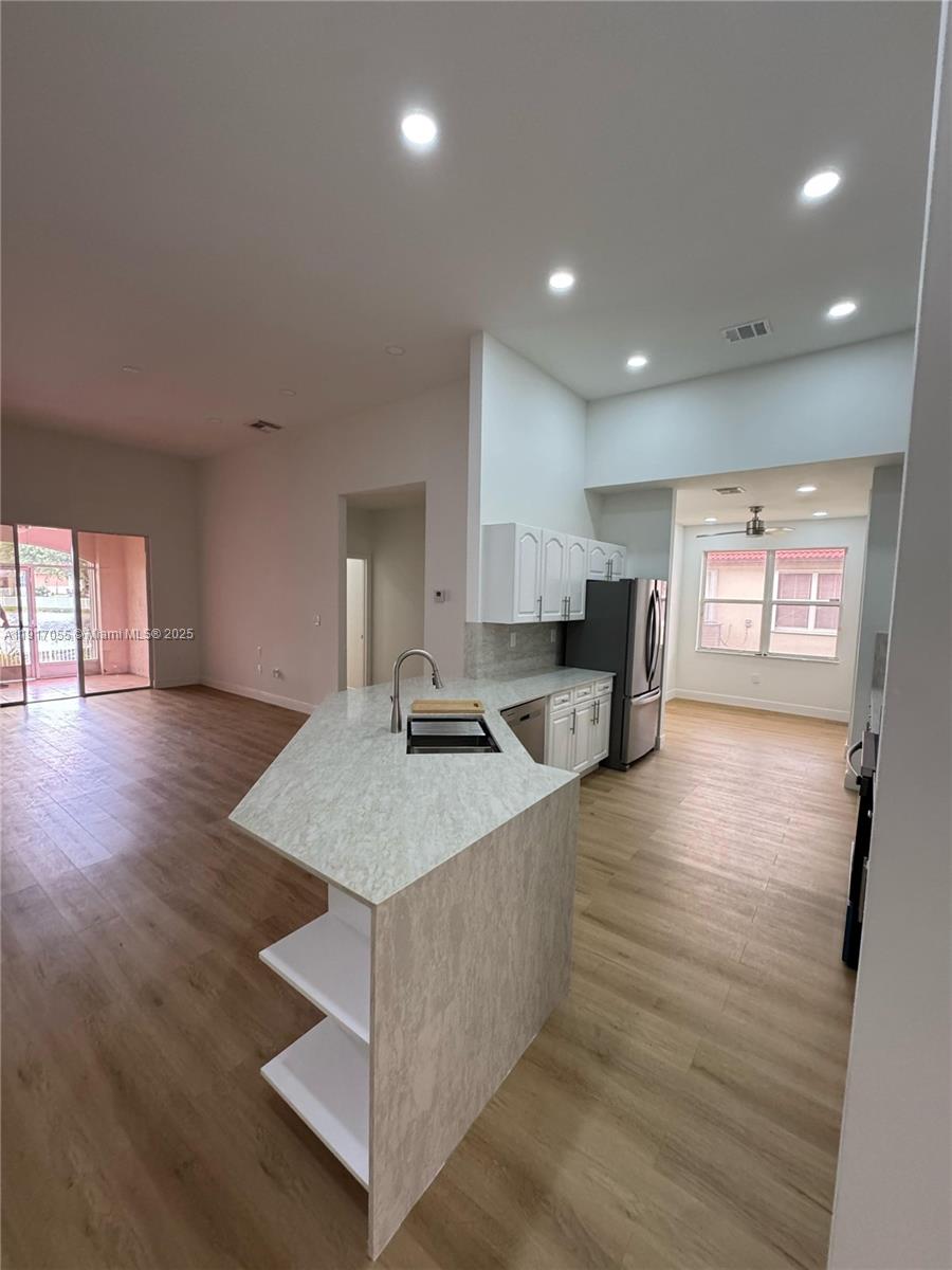 POD 4 AT MONARCH LAKES - Residential