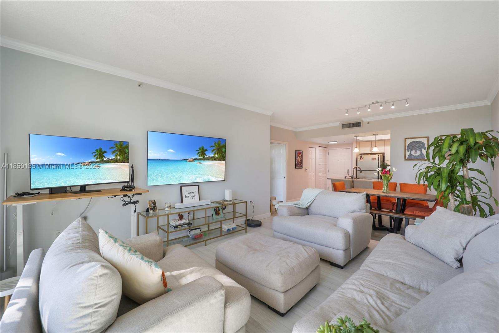 2000 N Bayshore Dr 312