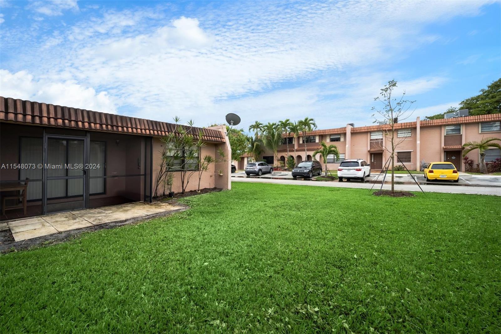 VALENCIA VILLAGE CONDO PH - Residential Lease