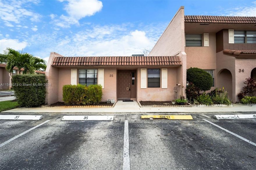 Welcome to 35 Cortez Way! Located in the quiet community of Valencia Village, this is a spacious 2BD/2BA featuring new appliances, new washer/dryer, wood floors, fresh paint throughout, and a screened back porch! The unit conveniently includes 2 assigned parking spaces and a guest space. Valencia Village features a swimming pool, green space, and an unbeatable location with everything you need right at your fingertips including Whole Foods, Trader Joes, Costco, and plenty of other retail and dining options nearby.