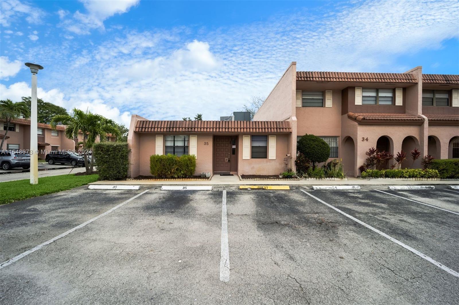 VALENCIA VILLAGE CONDO PH - Residential Lease