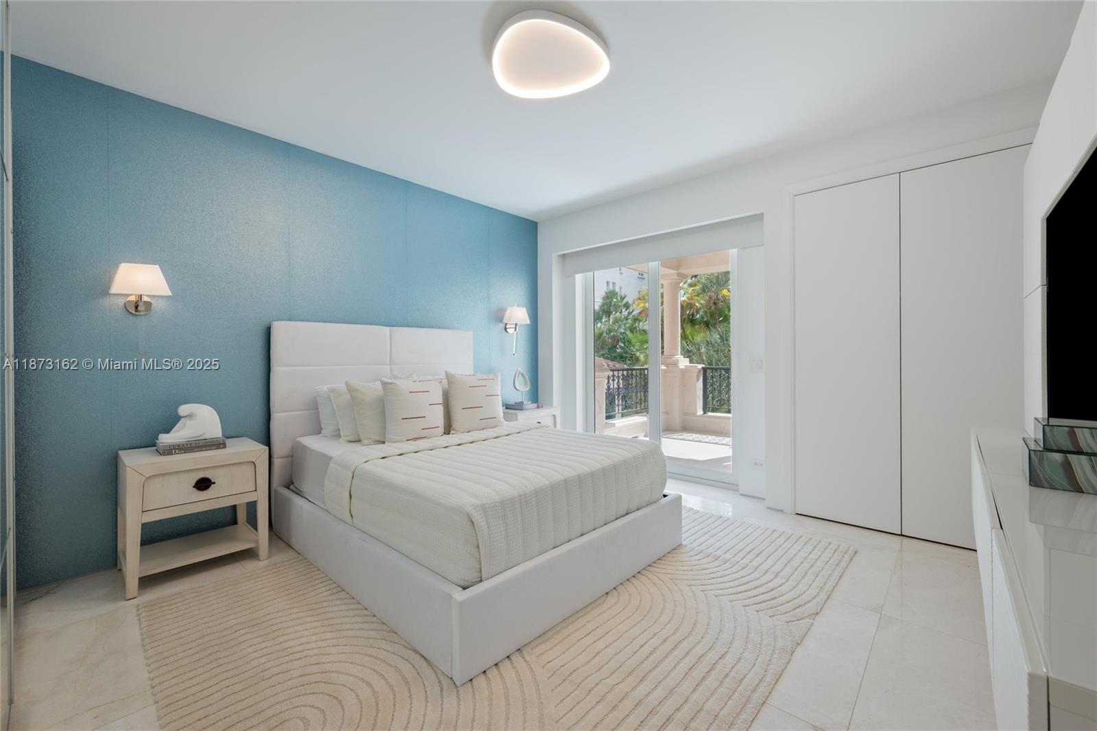 OCEANSIDE @ FISHER ISL CO - Residential