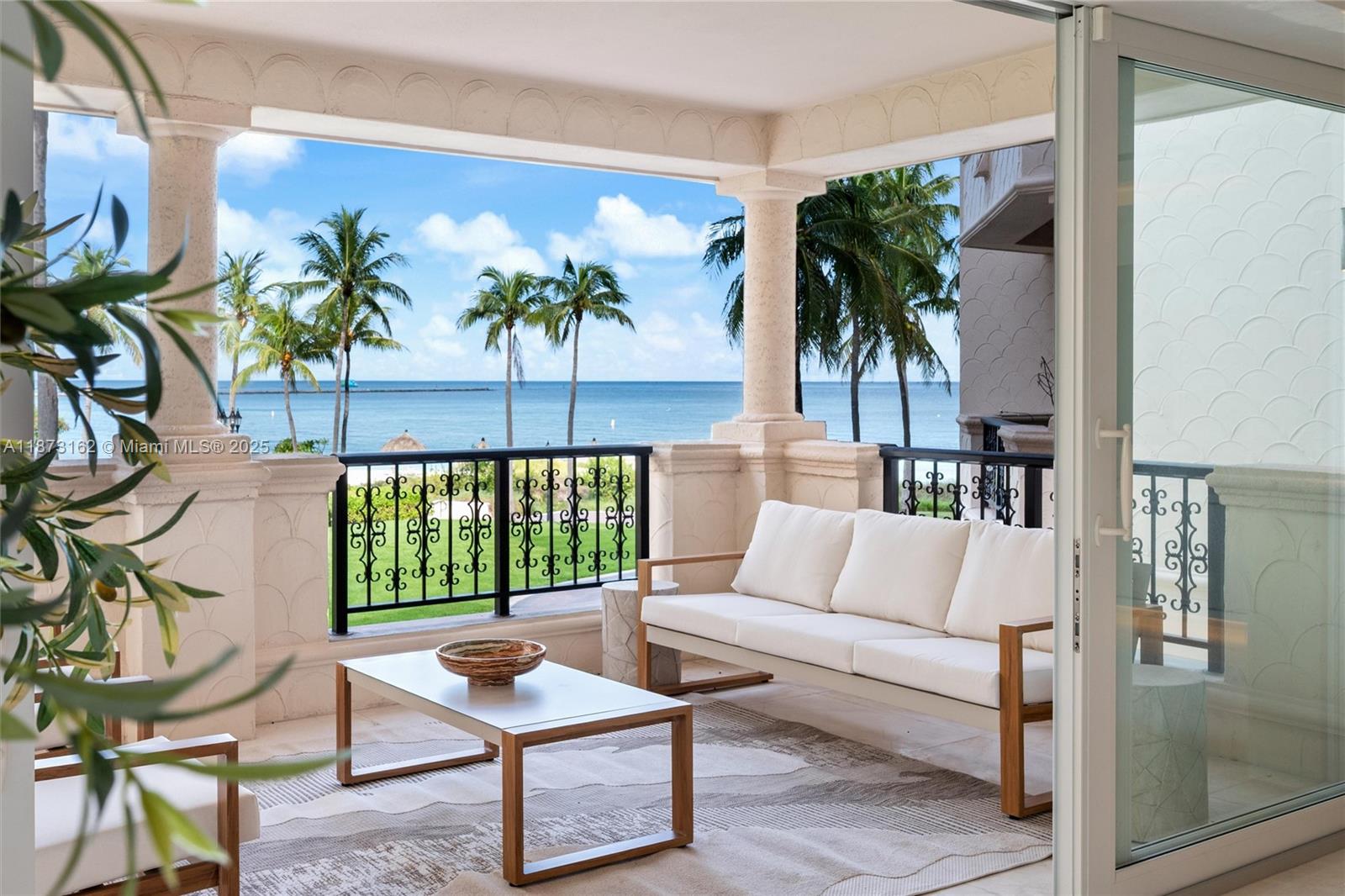 7921 Fisher Island Dr 7921