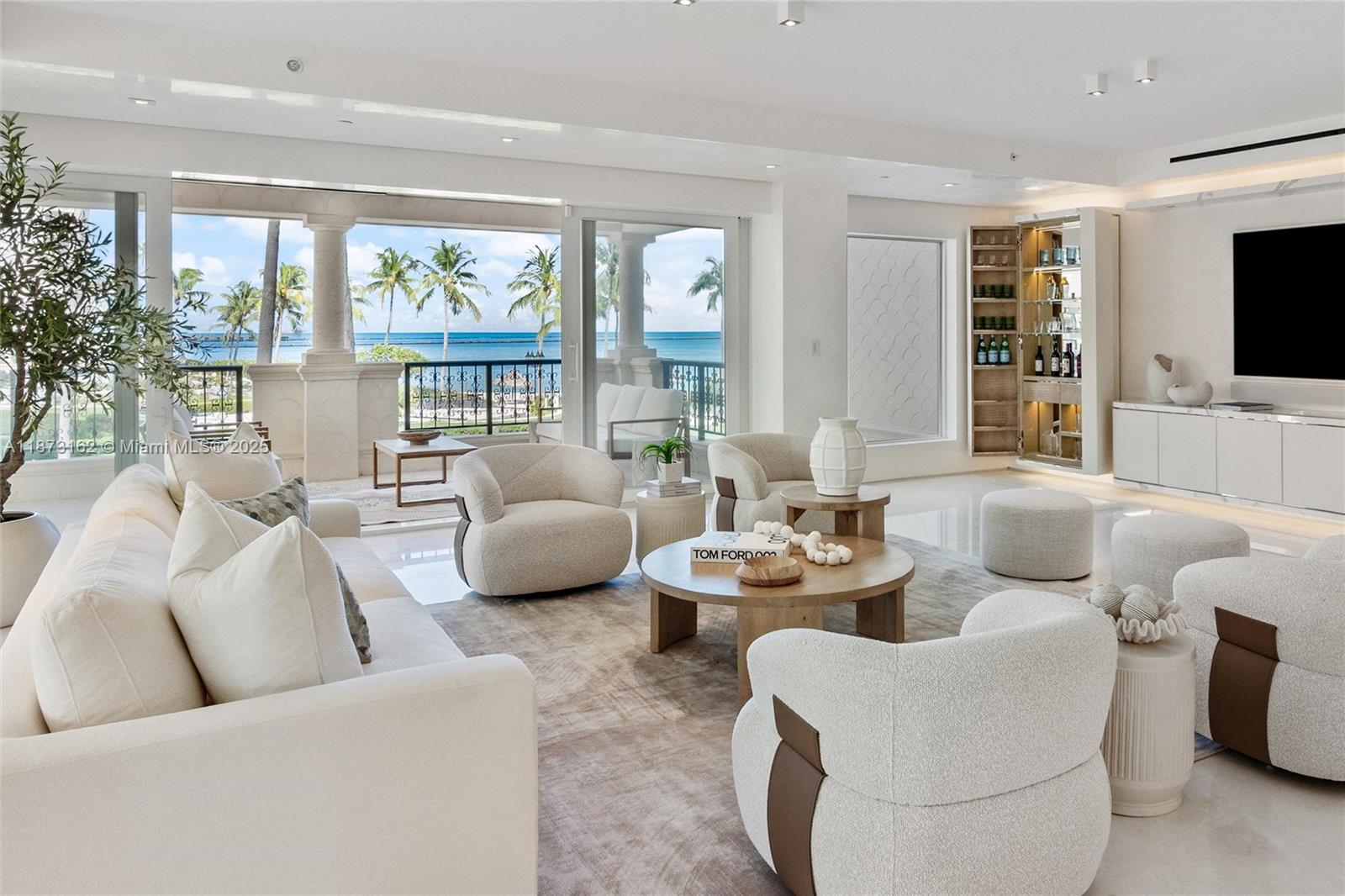 7921 Fisher Island Dr 7921