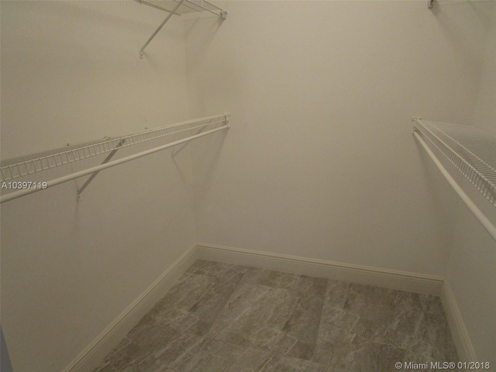 Porto Bellagio Condo - Residential Lease