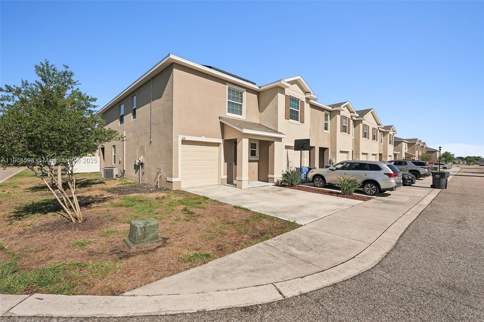 Tremont at Bay Park Two - Residential