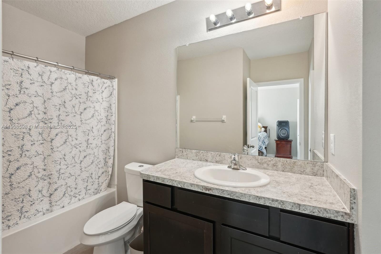 Tremont at Bay Park Two - Residential