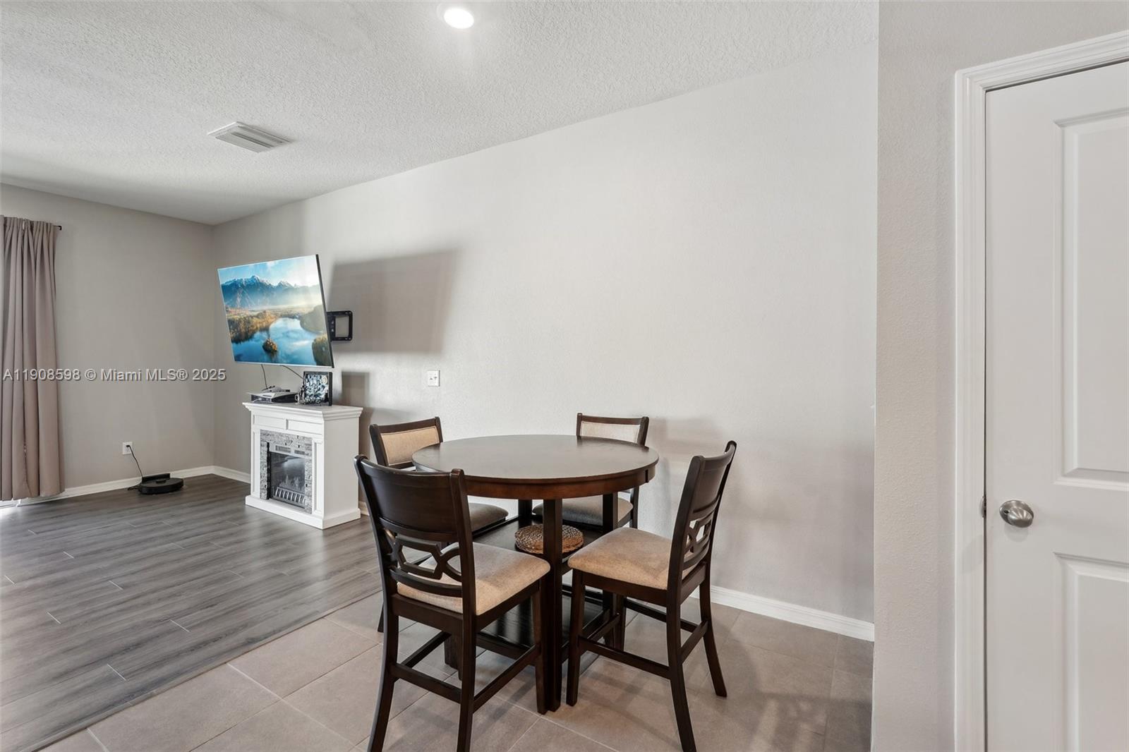 Tremont at Bay Park Two - Residential