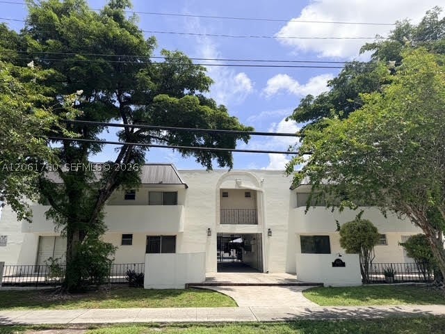465 S Royal Poinciana Blvd 9B