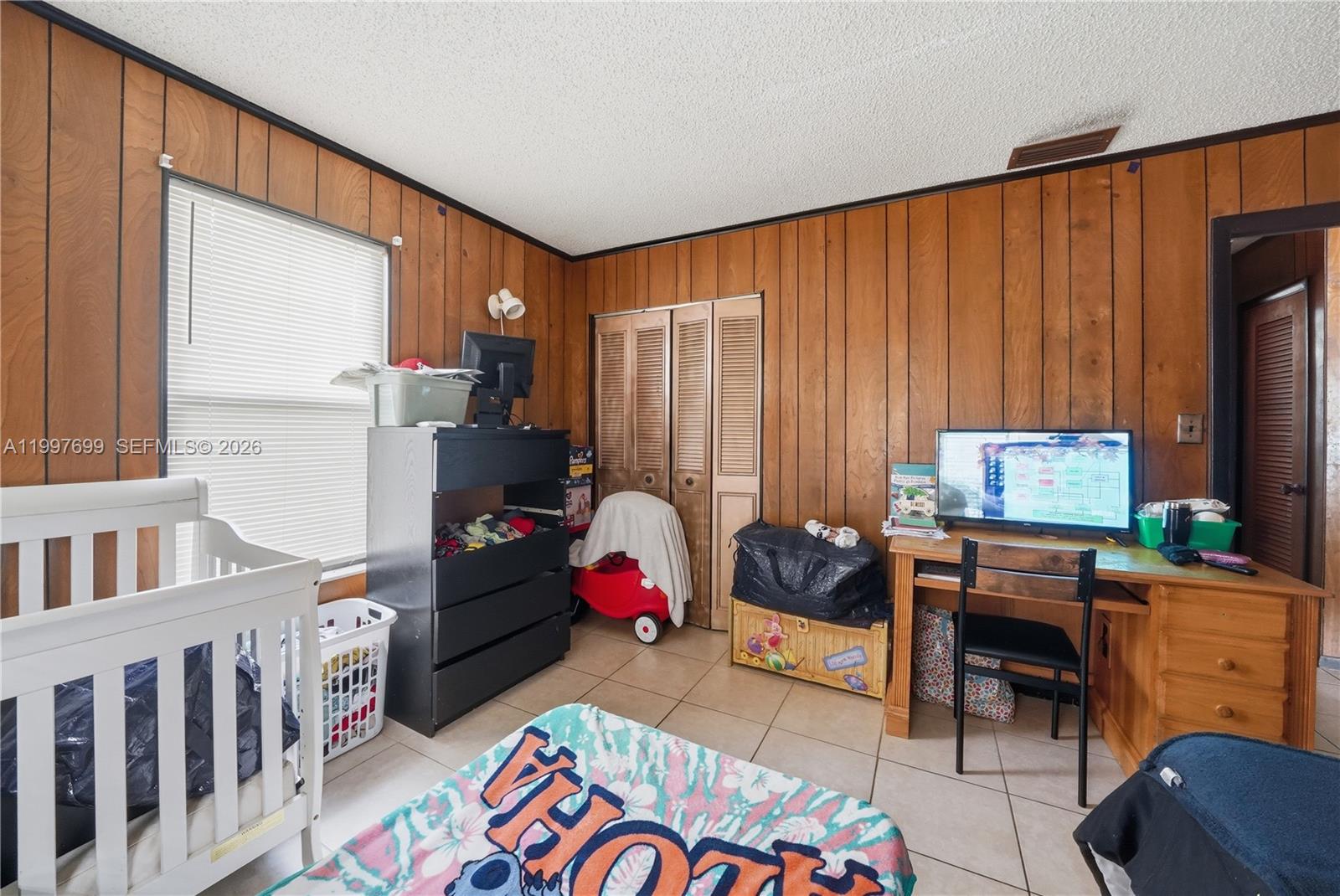 WESTWOOD MANOR SUBDIVISIO - Residential Income