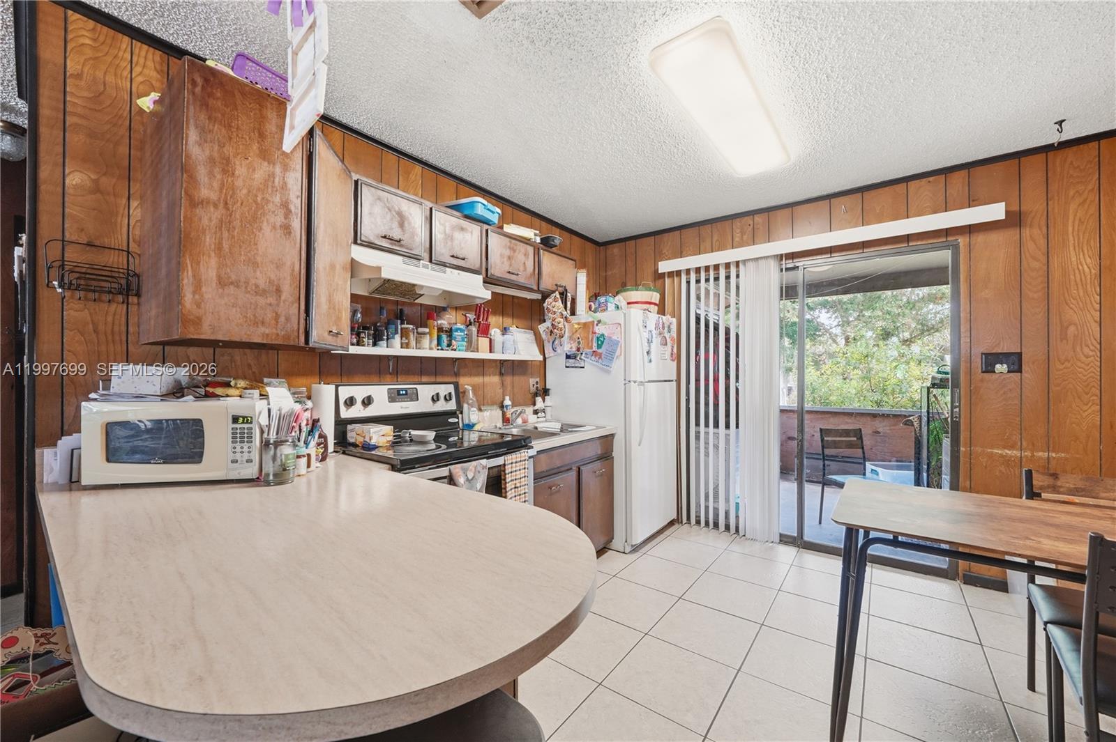 WESTWOOD MANOR SUBDIVISIO - Residential Income