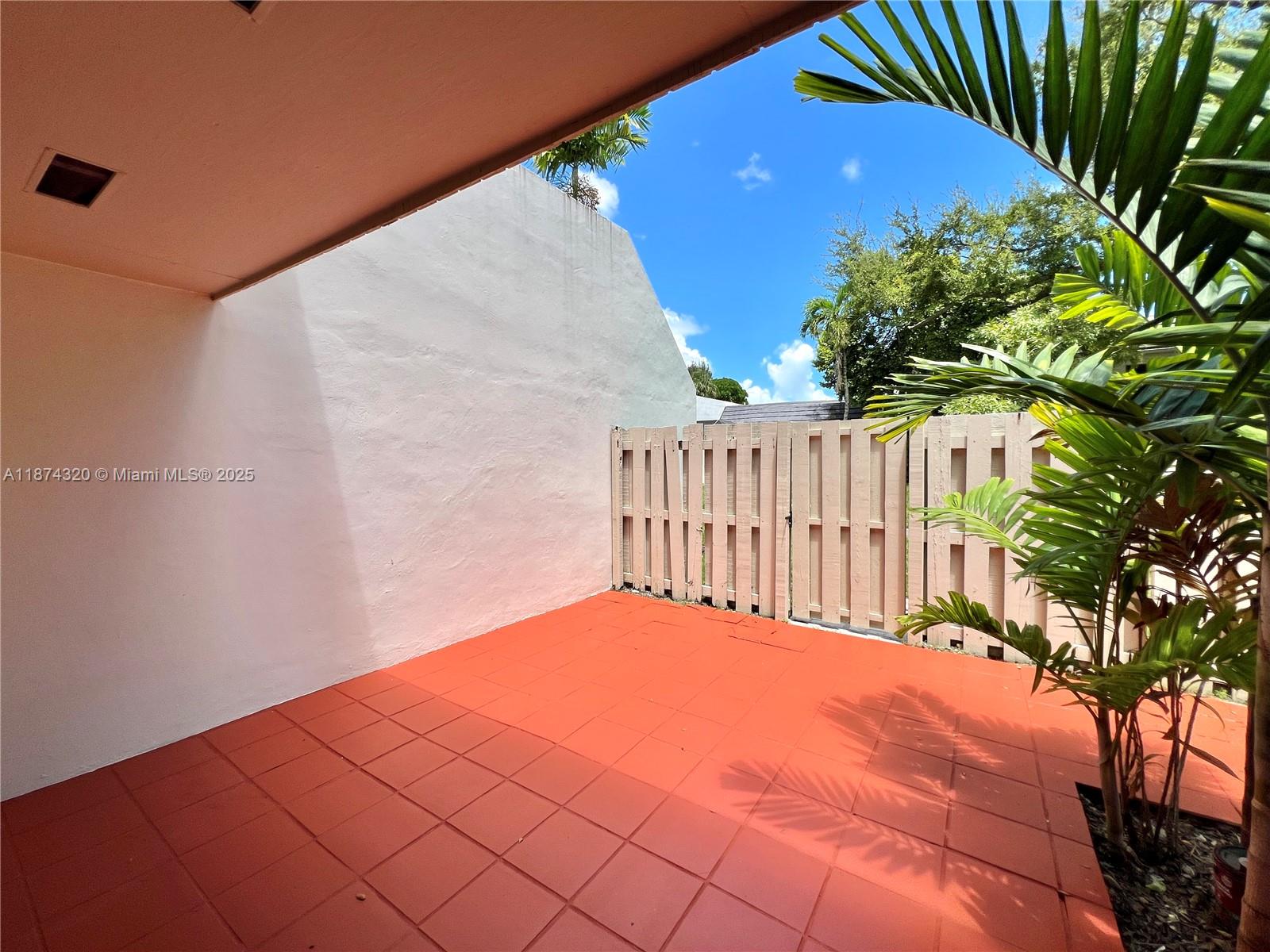 KINGS CREEK - Residential