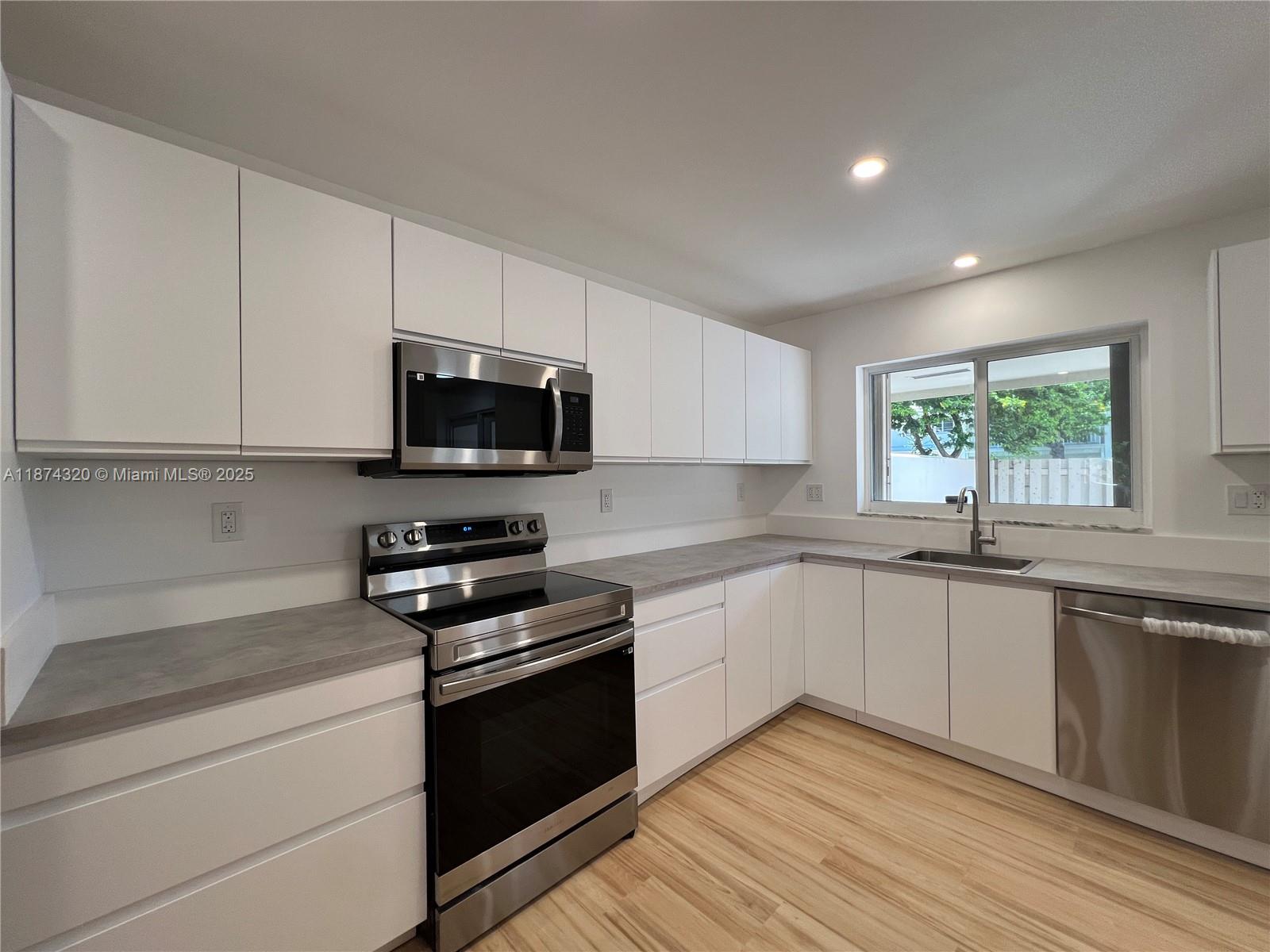 KINGS CREEK - Residential