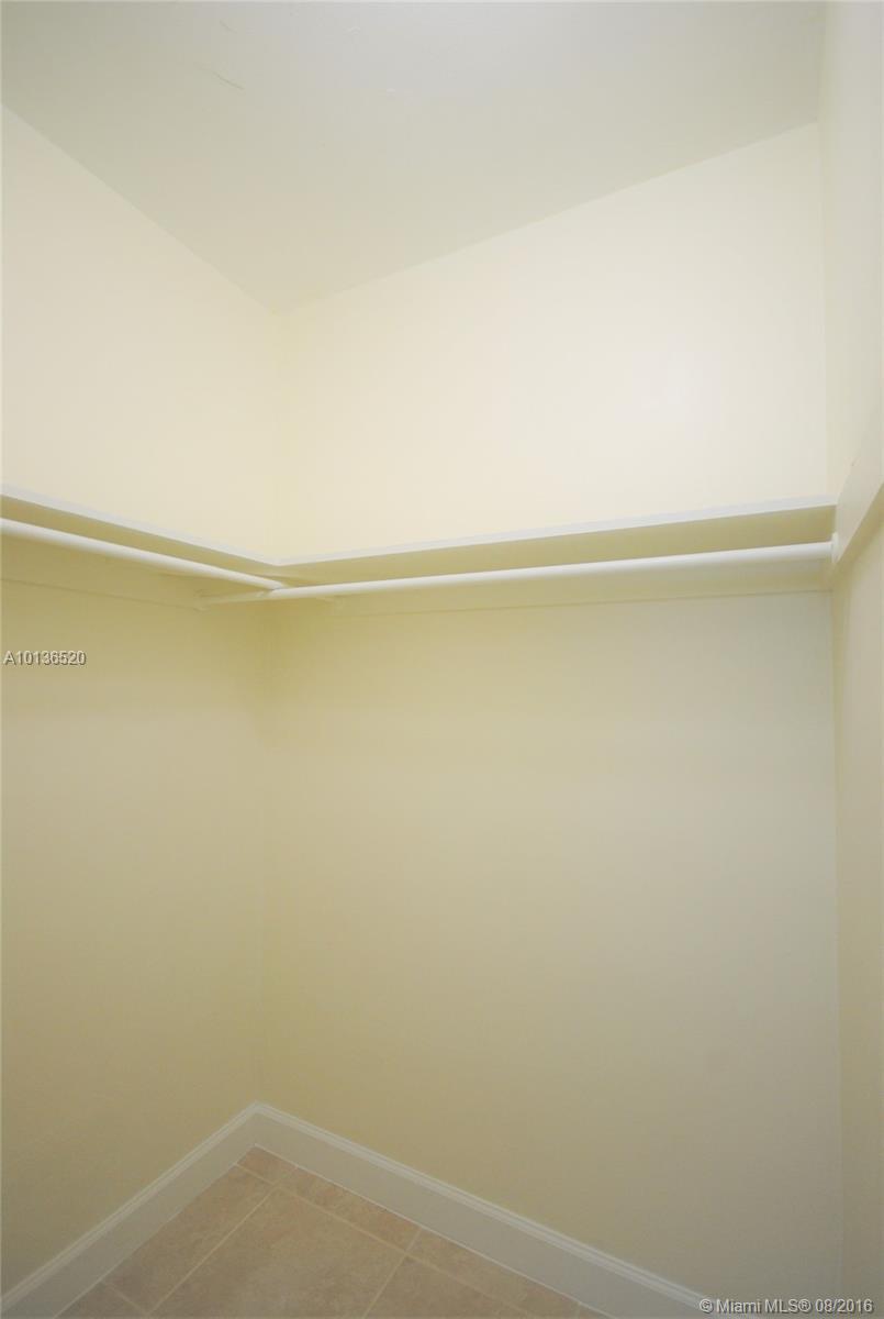 ALTOS DEL MAR NO 3 - Residential Lease