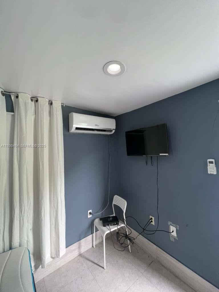 BREEZYWAY MANOR ADD - Residential Lease