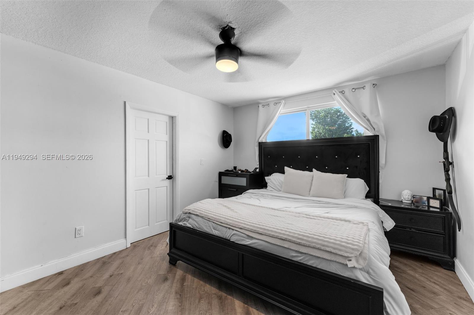 SUNSET HARBOUR SEC IV - Residential