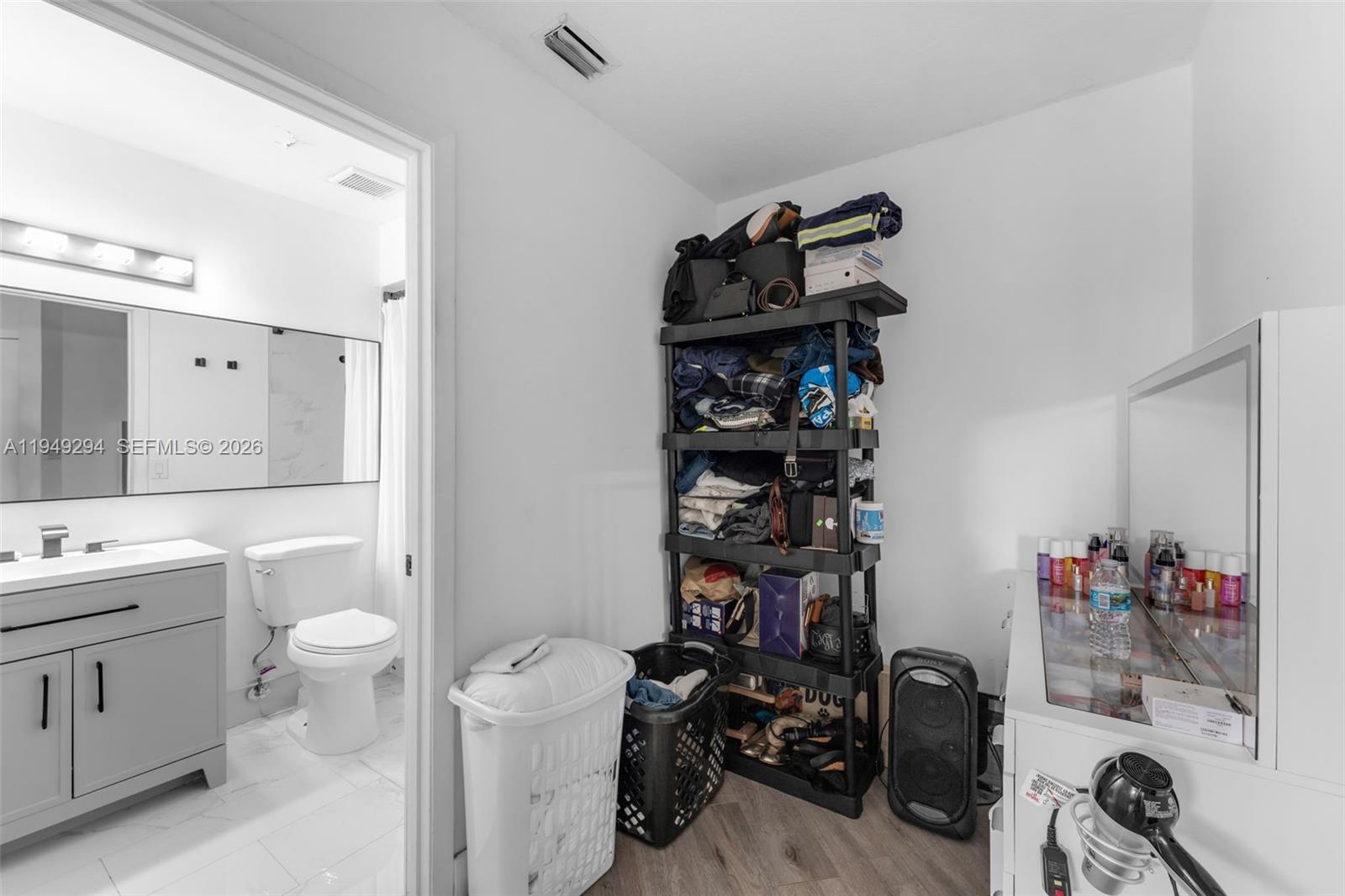 SUNSET HARBOUR SEC IV - Residential