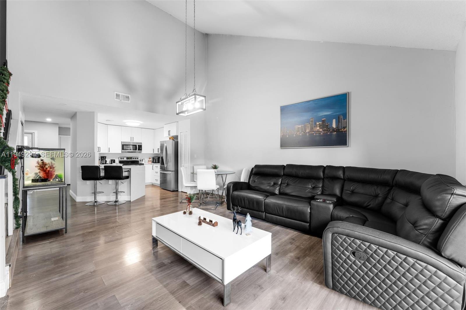 SUNSET HARBOUR SEC IV - Residential