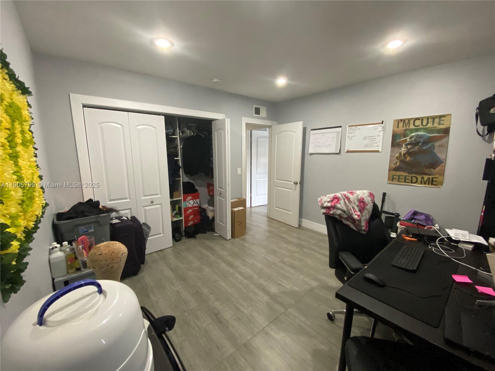 CORAL PINE CONDO 1 - Residential Lease