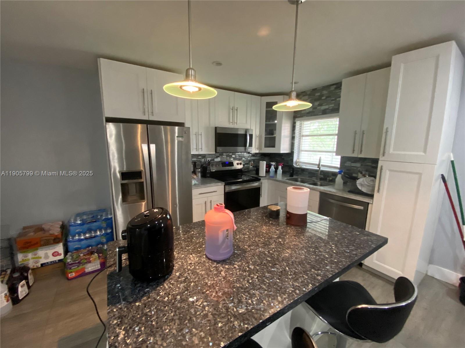 CORAL PINE CONDO 1 - Residential Lease