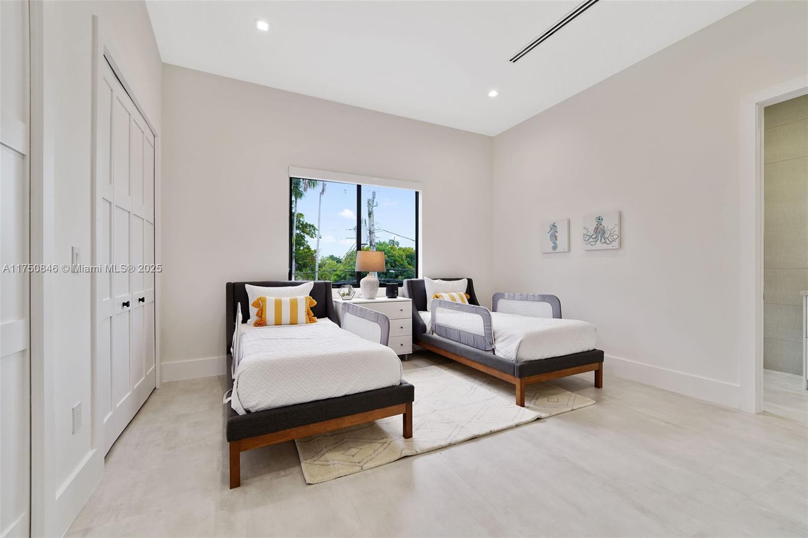 CAMNER GABLES 1ST ADDN - Residential