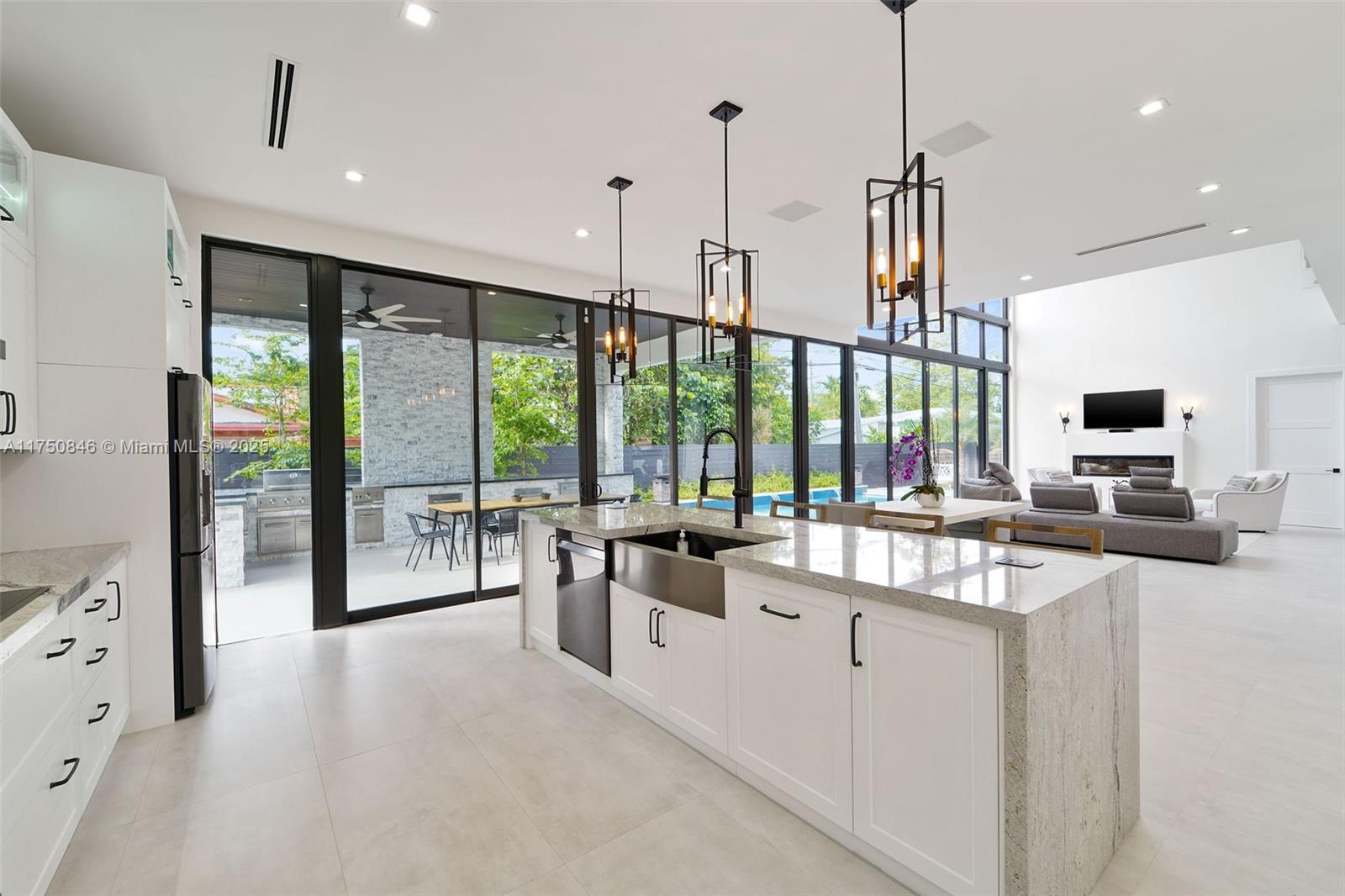 CAMNER GABLES 1ST ADDN - Residential