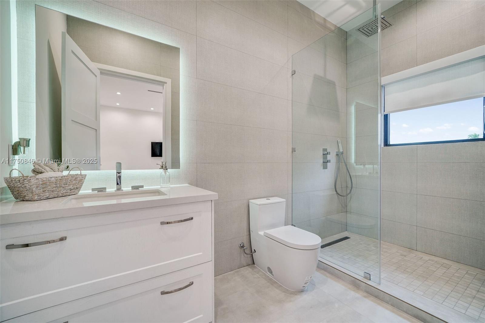 CAMNER GABLES 1ST ADDN - Residential