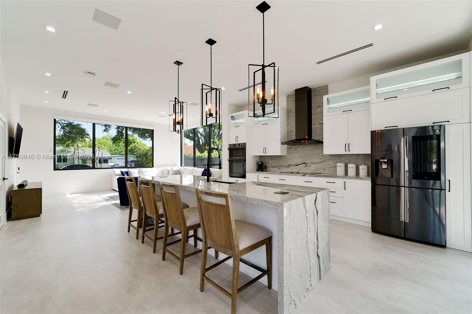 CAMNER GABLES 1ST ADDN - Residential