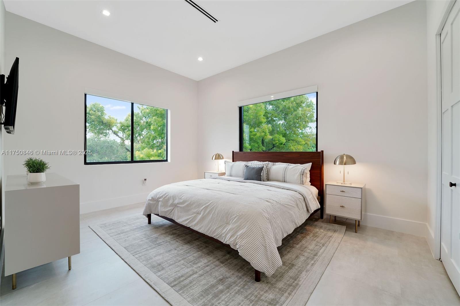 CAMNER GABLES 1ST ADDN - Residential