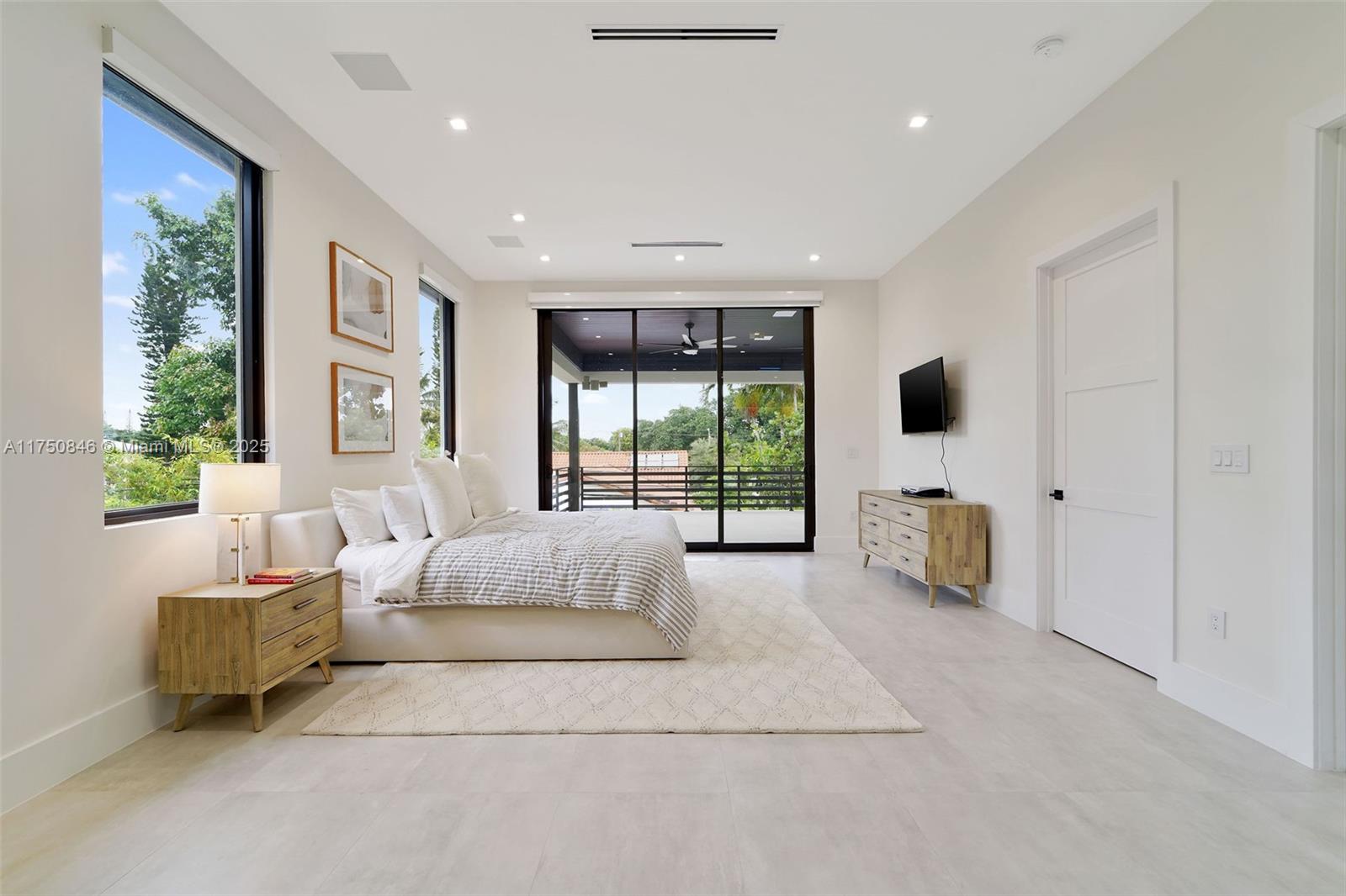 CAMNER GABLES 1ST ADDN - Residential