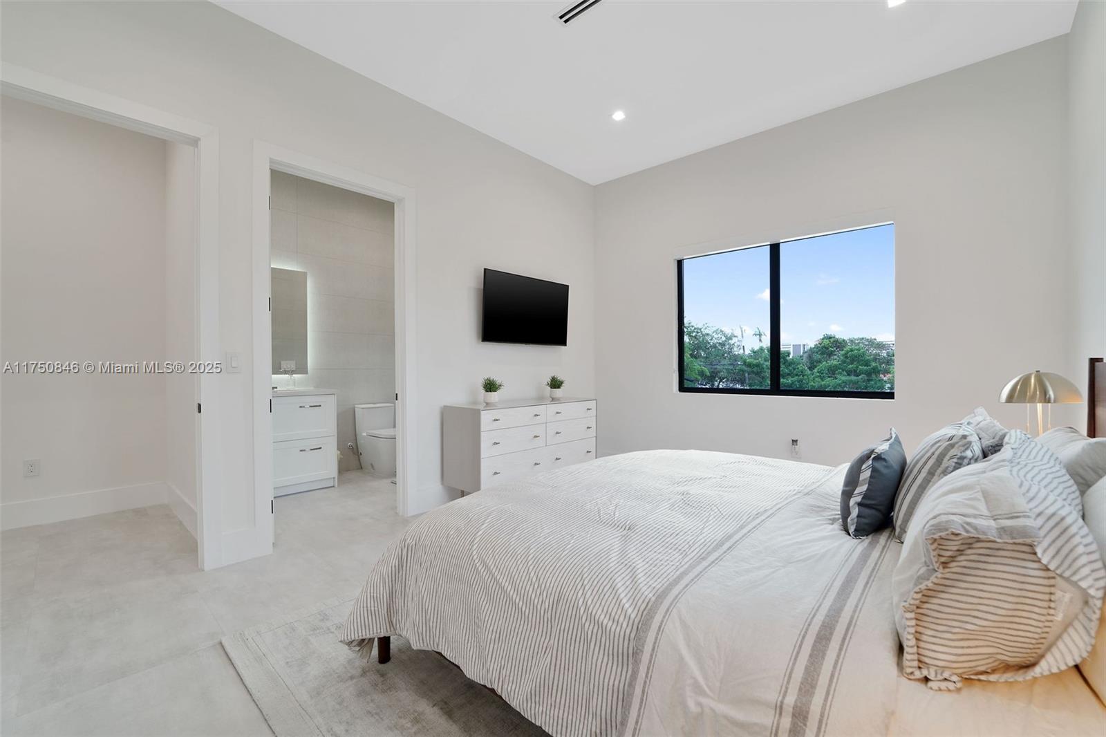 CAMNER GABLES 1ST ADDN - Residential