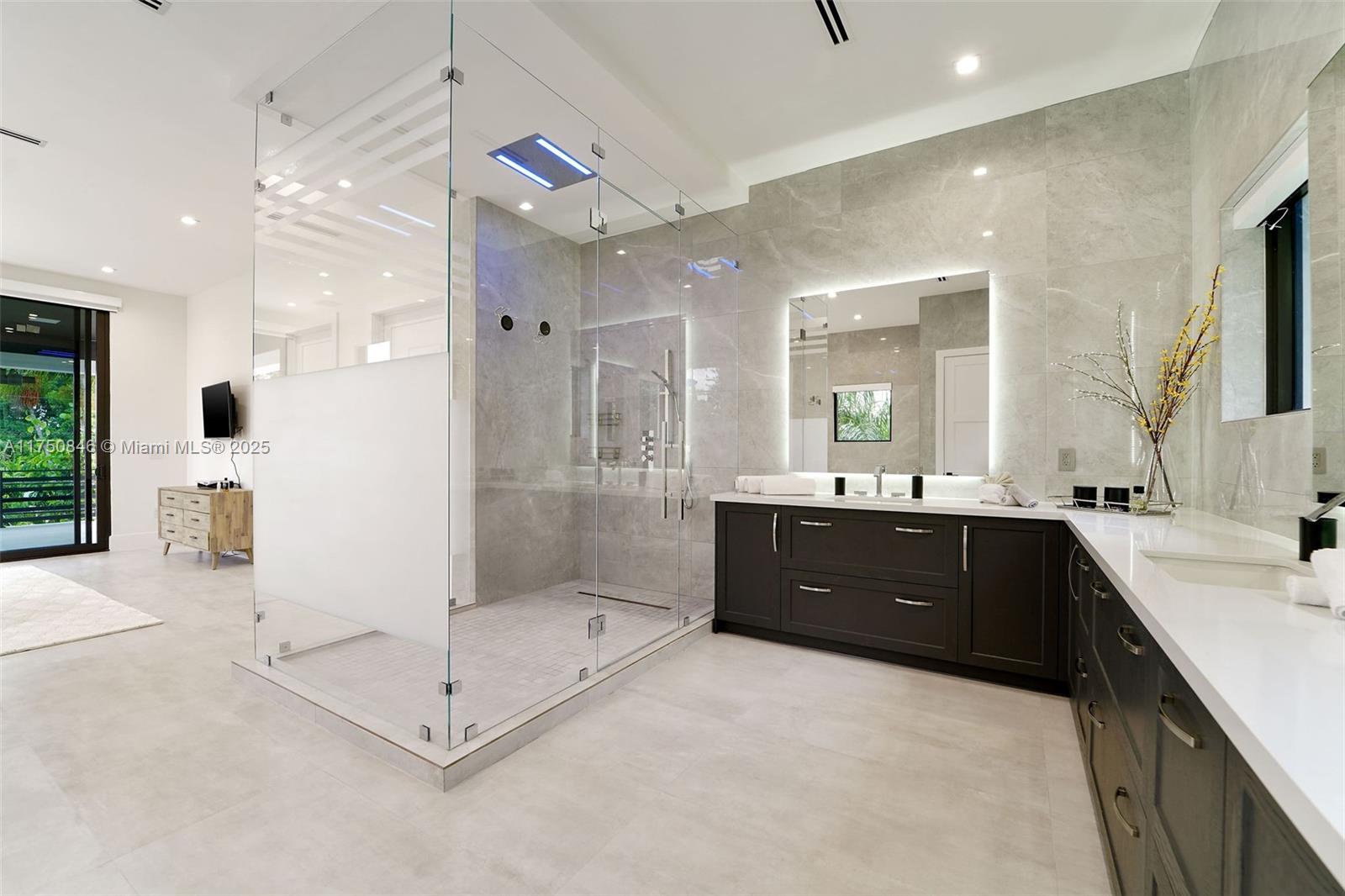 CAMNER GABLES 1ST ADDN - Residential