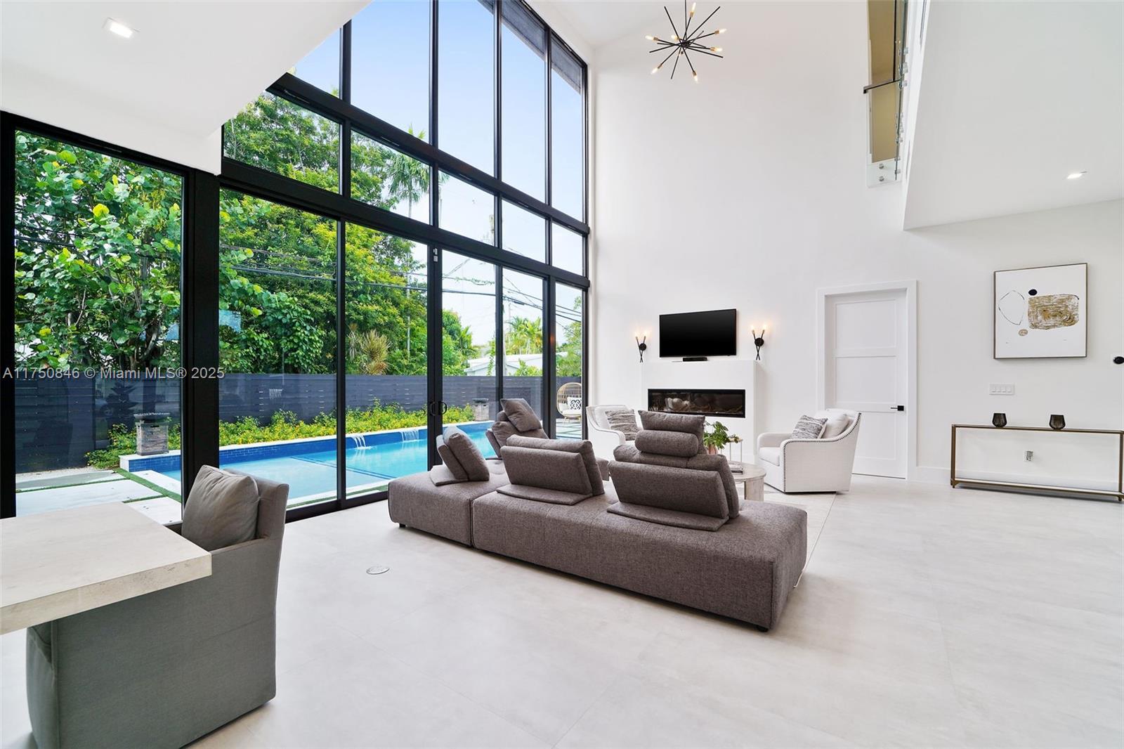 CAMNER GABLES 1ST ADDN - Residential