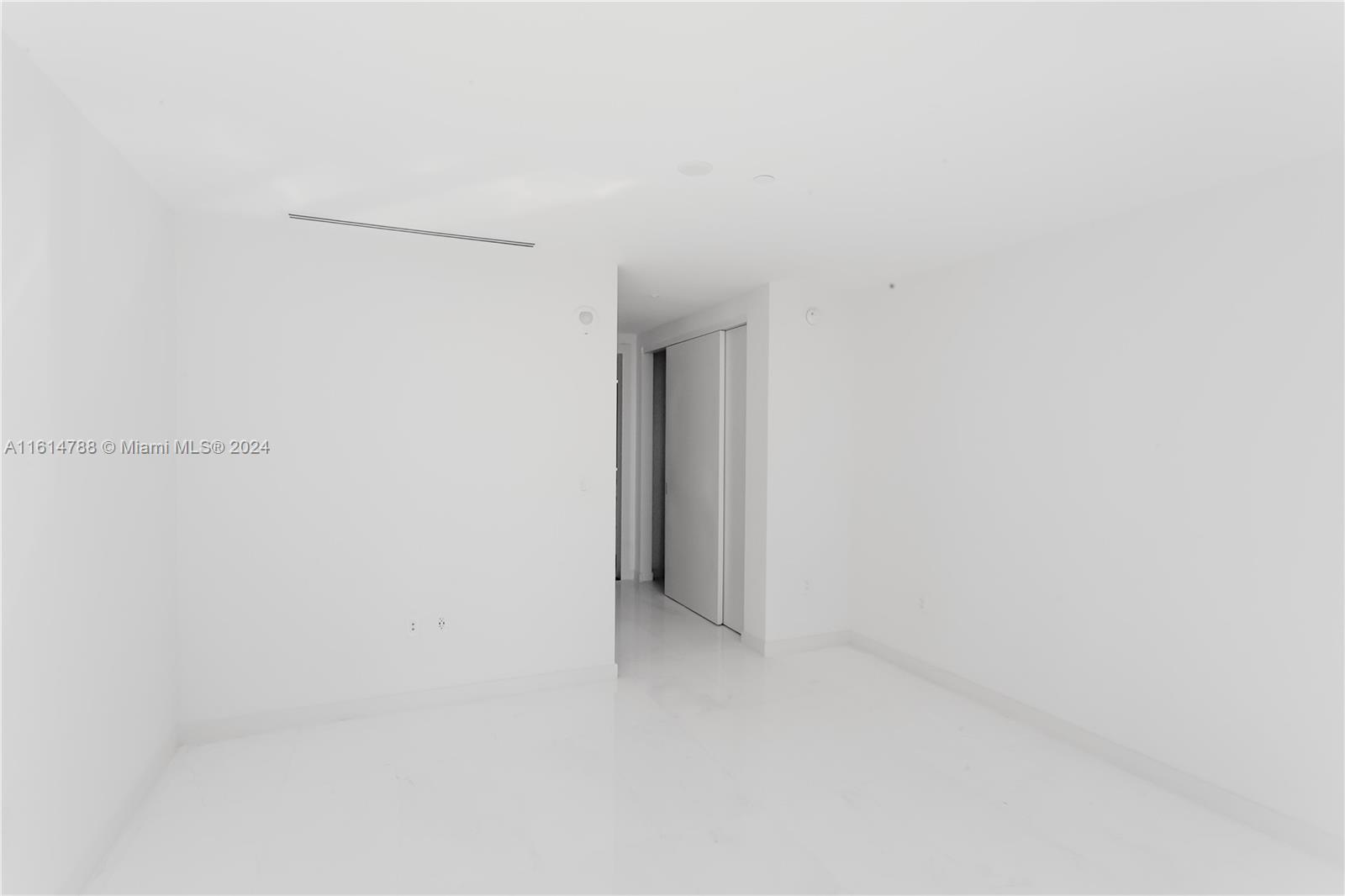 ASTON MARTIN - Residential Lease