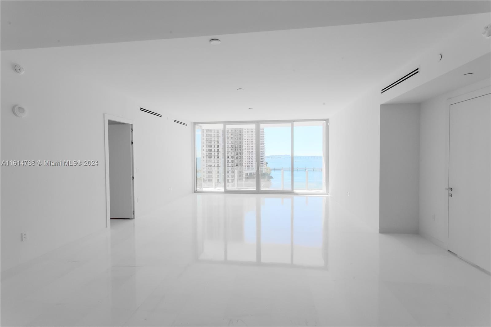 ASTON MARTIN - Residential Lease