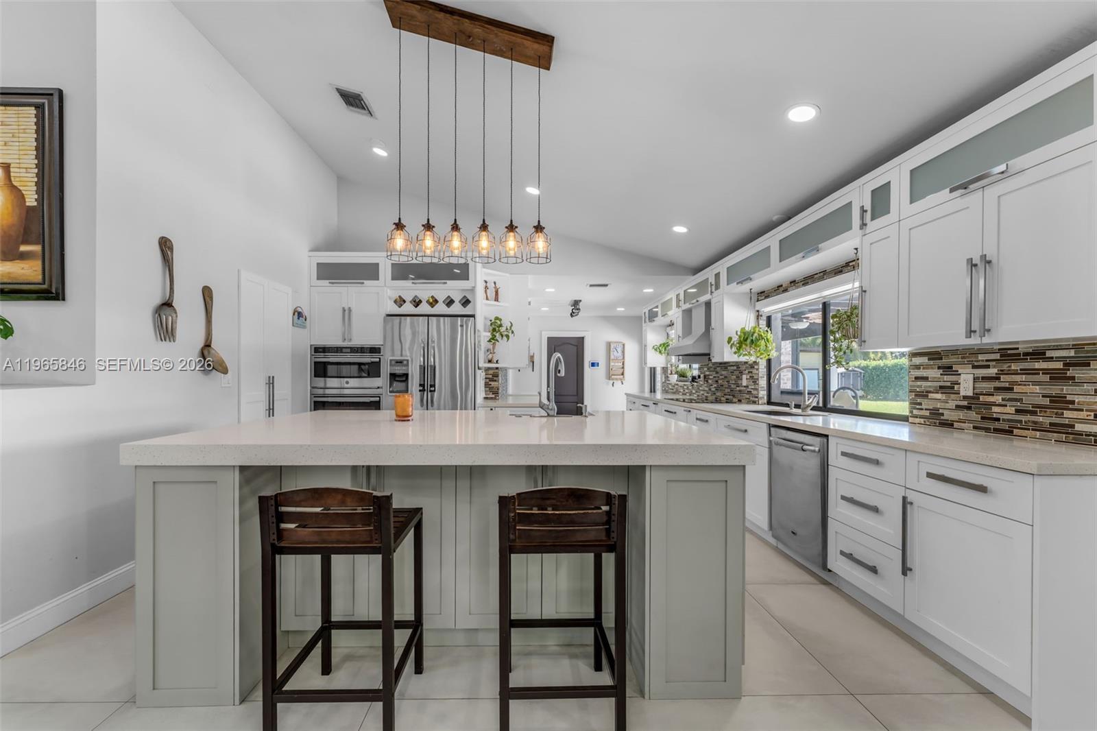 THE REDLANDS SEC 1 - Residential