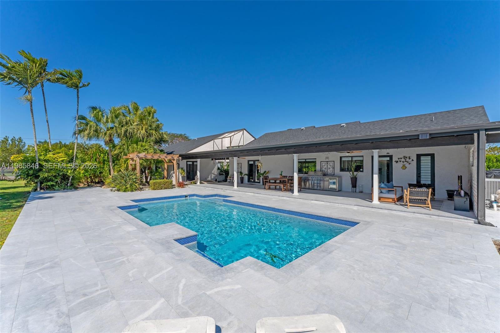 THE REDLANDS SEC 1 - Residential