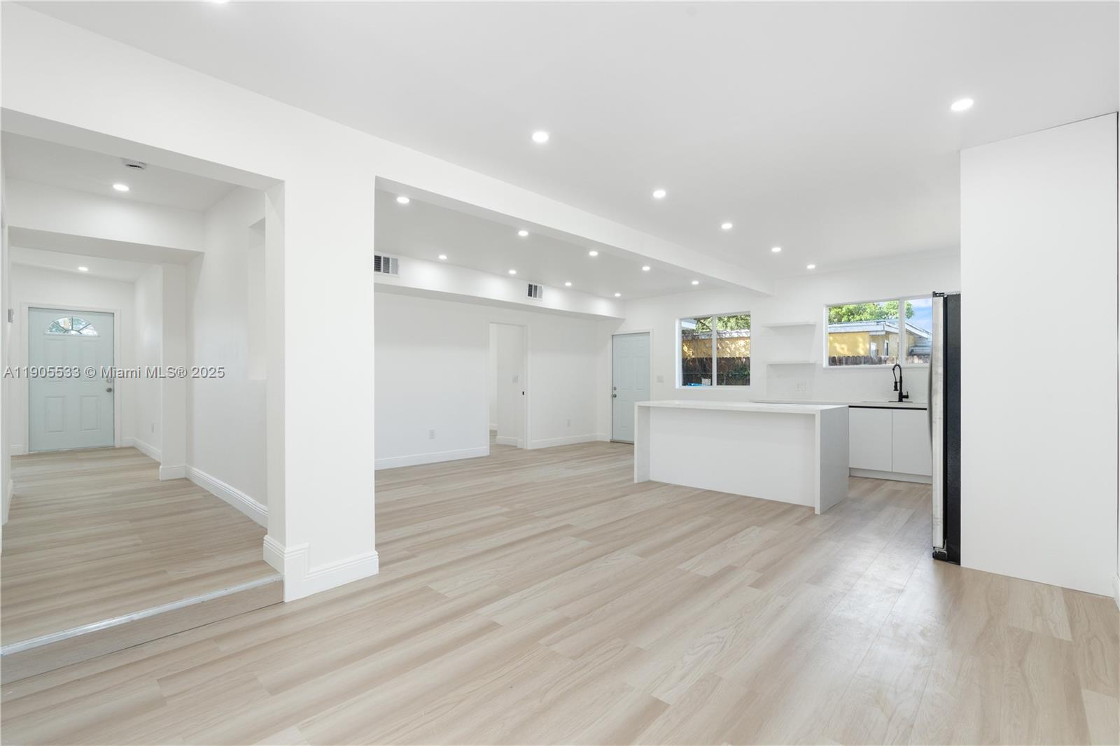 MIAMI GARDENS ESTATES SEC - Residential