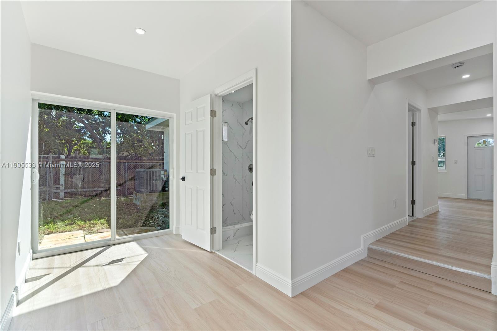 MIAMI GARDENS ESTATES SEC - Residential