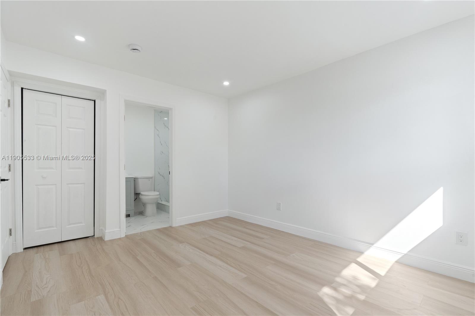 MIAMI GARDENS ESTATES SEC - Residential